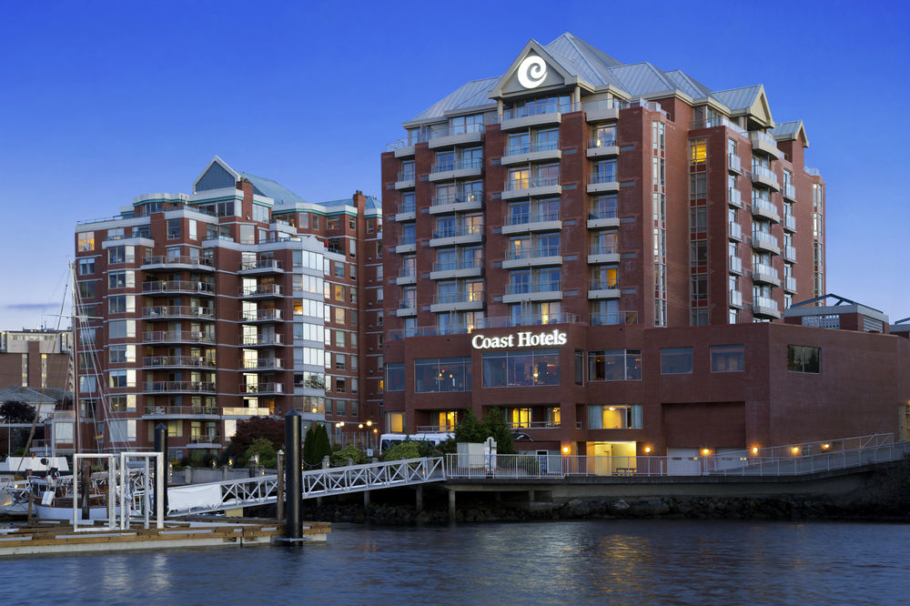Coast Victoria Hotel & Marina by APA image 1